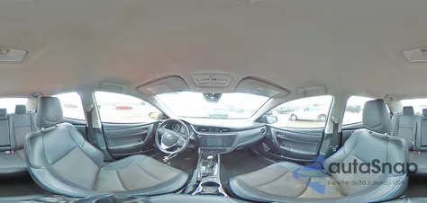 2018 Toyota Corolla L из США, поврежденный, VIN 2T1BURHE2JC023692